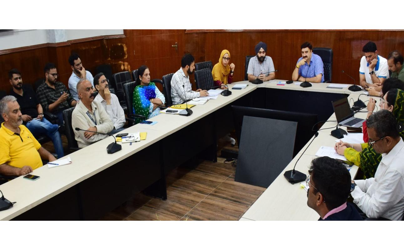 ADDC Jammu reviews rabies, dengue control measures