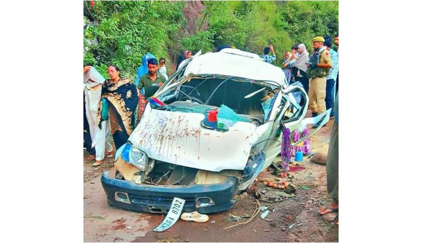 Poonch Road Accident: Six Killed, Three Injured After Vehicle Falls Into Ditch