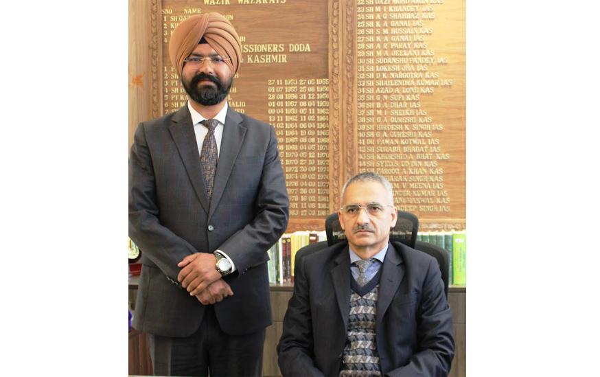 Krishan Lal takes over as Deputy Commissioner Doda