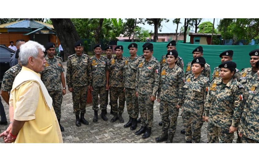 Lieutenant Governor visits Vibrant Village Karol Krishna in Kathua