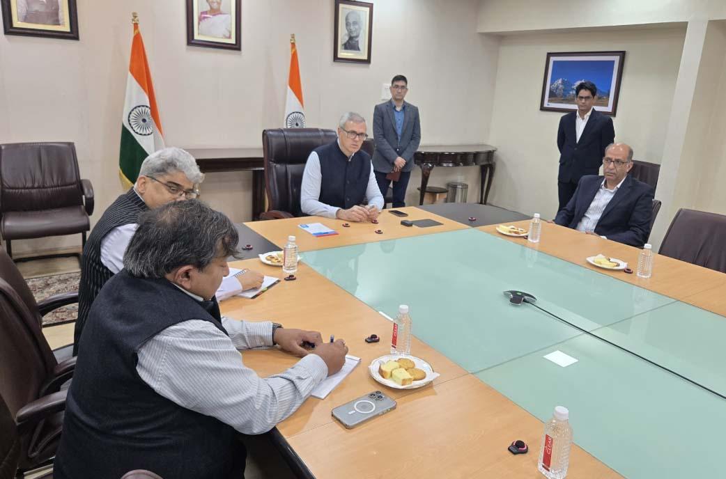 Omar Abdullah holds emergency cabinet review to assess security and preparedness along border