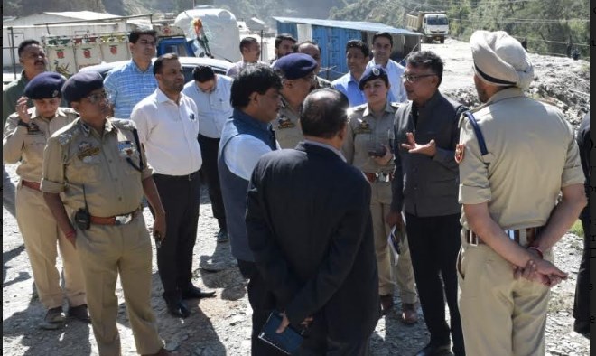 CS takes first hand appraisal of progress on Jmu-Sgr highway