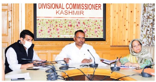 Div Com Kashmir reviews progress of PMAY Urban across all districts of Kashmir