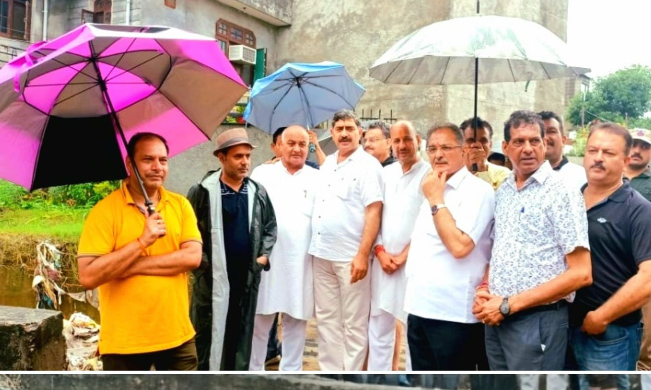 Jugal, Kavinder take stock of damages in rain affected areas