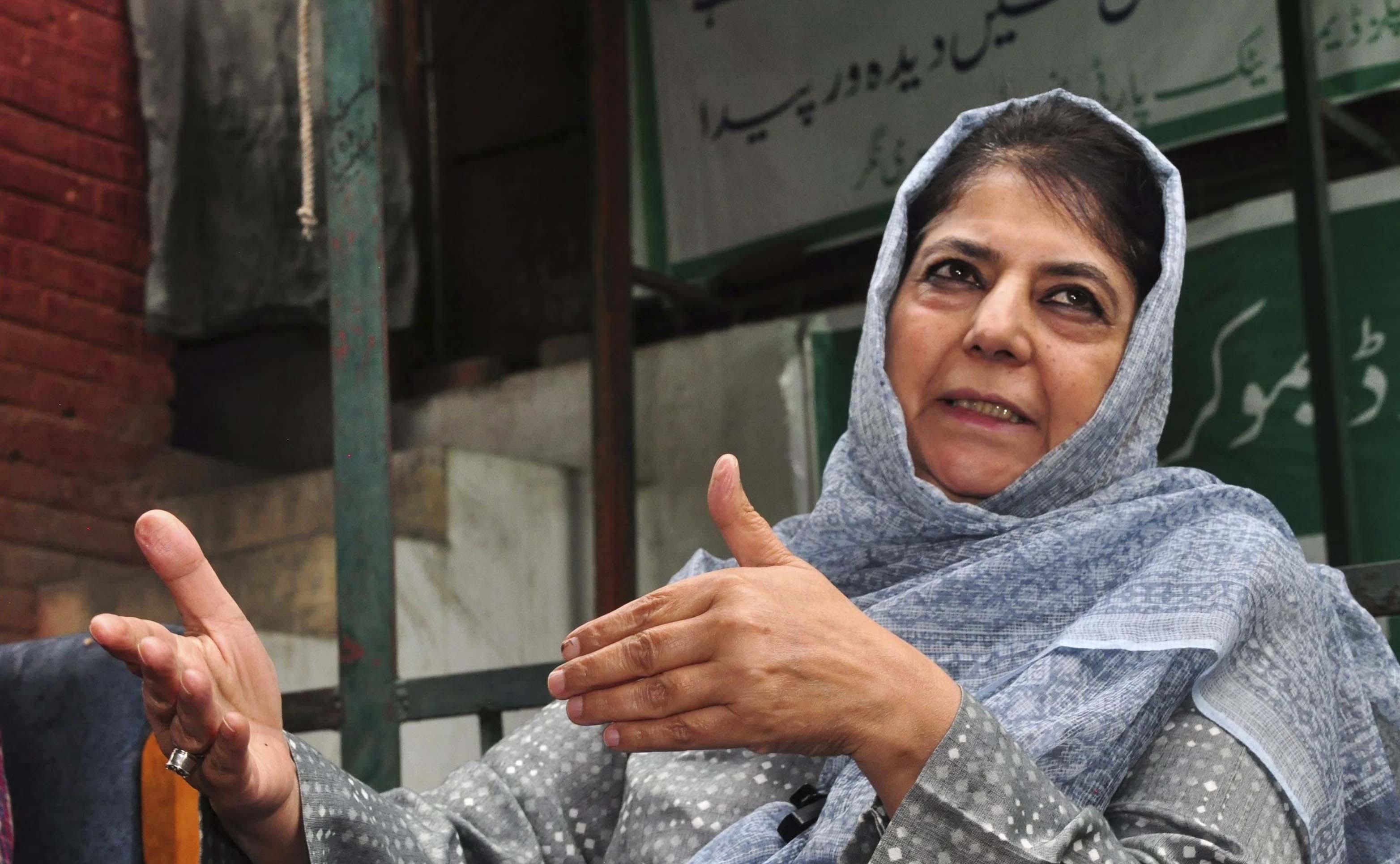 Mehbooba lauds wife of navy officer killed in Pahalgam for communal harmony appeal, slams Farooq