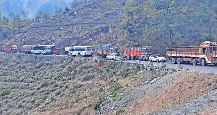 One-way LMV traffic from Jammu on Srinagar-Jammu highway tomorrow