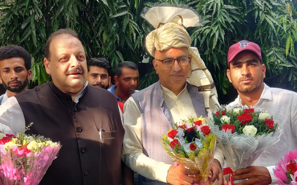 Rana pitches for holiday on Birth Anniversary of Maharaja Hari Singh