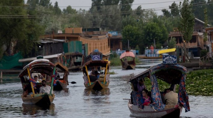 1.5 Crore Tourists Visited J&K In First Six Months Of 2022: GOI