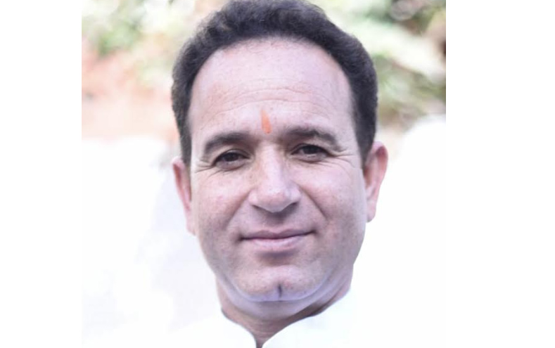 Sunil Sharma raises issue of eviction drive with J&K LG